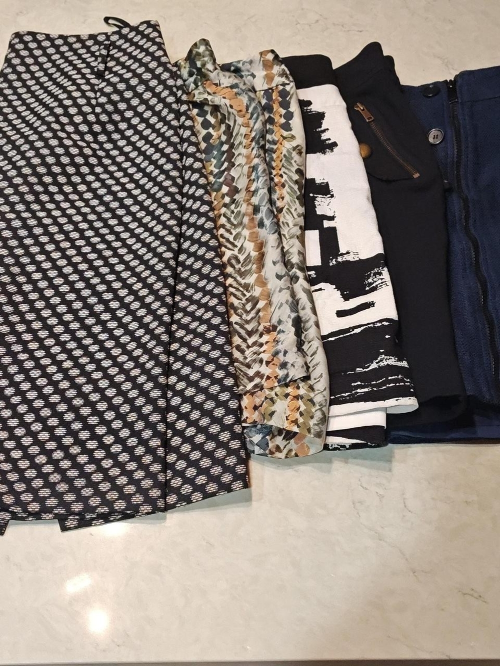 ANTONIO MELANI, Ann Taylor Lot Of 5 Women’s Skirts Work Office Knee Length